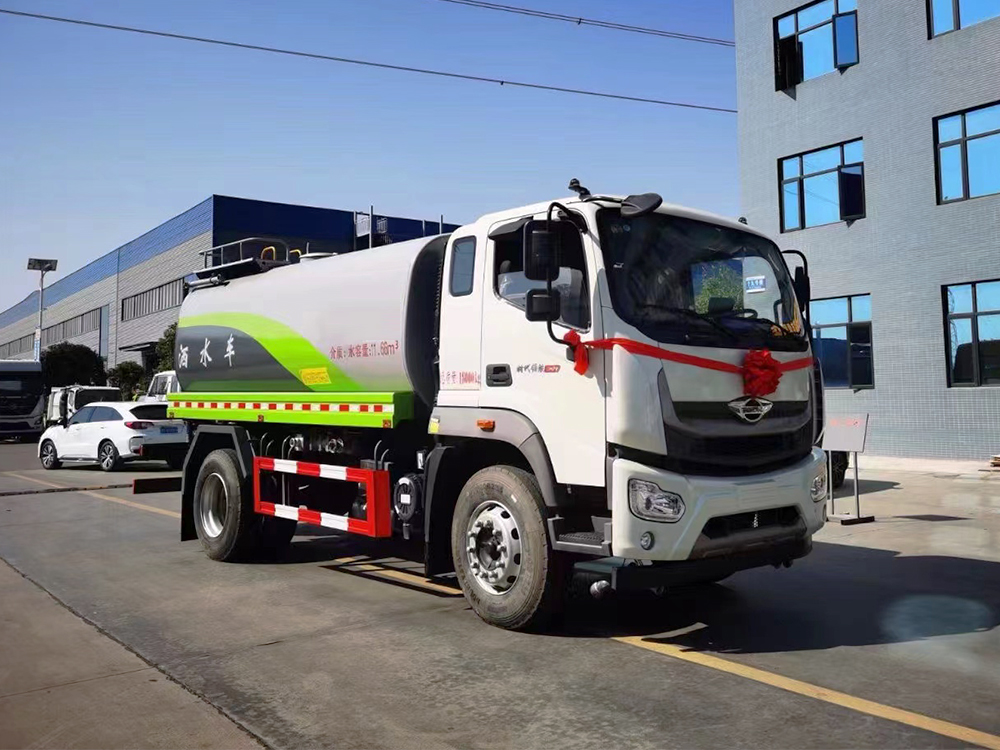 福田瑞沃ES7  15方洒水车